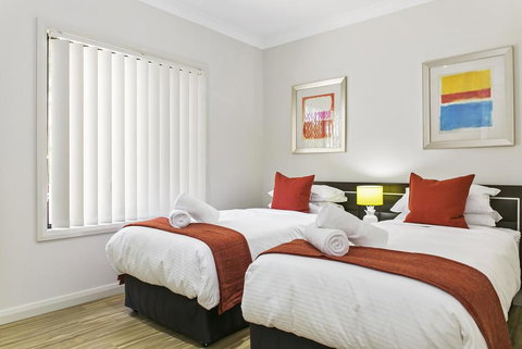 Family-friendly Hideaway In Quiet Suburb - Accommodation Batemans Bay 3