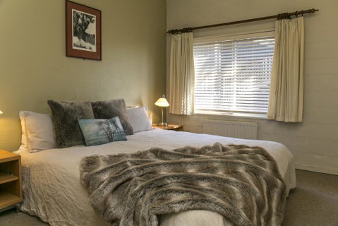 Feathertop Alpine Lodge - Accommodation Batemans Bay 2