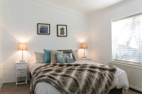 Feathertop Alpine Lodge - Accommodation Batemans Bay 3