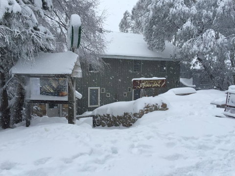 Feathertop Alpine Lodge - Accommodation Batemans Bay 0