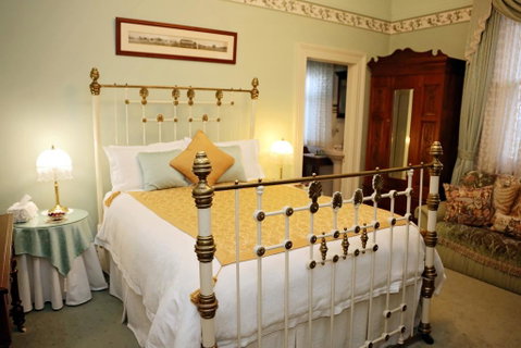 Forgandenny House B&B - Accommodation Batemans Bay 2
