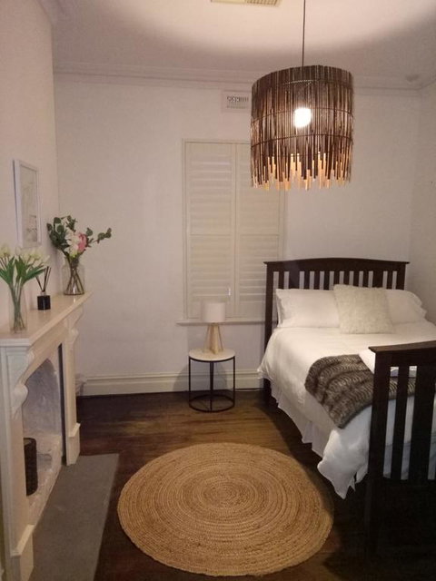 FUNKY COTTAGE - Accommodation Batemans Bay 2