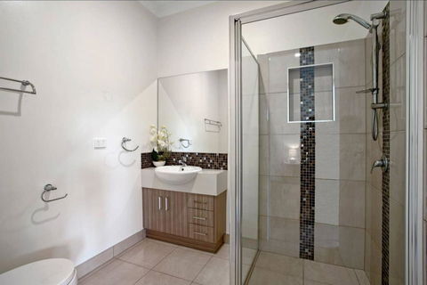 GALBRAITH BEACH STUDIO 2 - Accommodation Batemans Bay 2