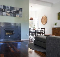 Gallery House Dwellingup - Accommodation Batemans Bay