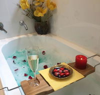Garasu Lodge - Accommodation Batemans Bay