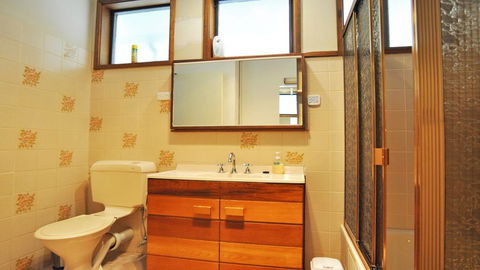 GETAWAY ON GARDEN - FREE WIFI - PET FRIENDLY (OUTSIDE ONLY) - Accommodation Batemans Bay 1