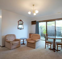 Golden Grain Motor Inn - Accommodation Batemans Bay