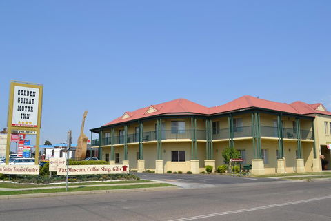 Golden Guitar Motor Inn - Accommodation Batemans Bay 2