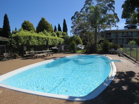 Golfview Lodge - Accommodation Batemans Bay 0