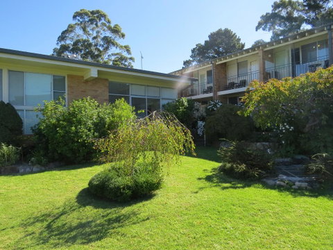 Golfview Lodge - Accommodation Batemans Bay 2
