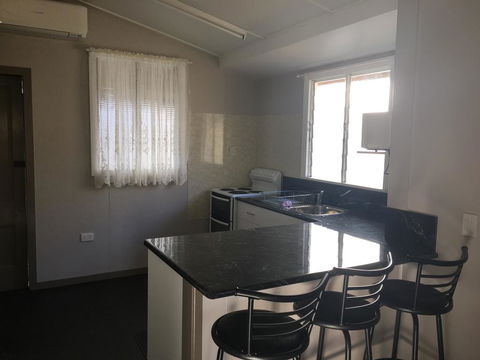 Goondihill Hotel - Accommodation Batemans Bay 2