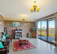 Grandview Apartment - Ocean Views - Accommodation Batemans Bay