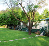 Gundagai Cabins  Tourist Park - Accommodation Batemans Bay