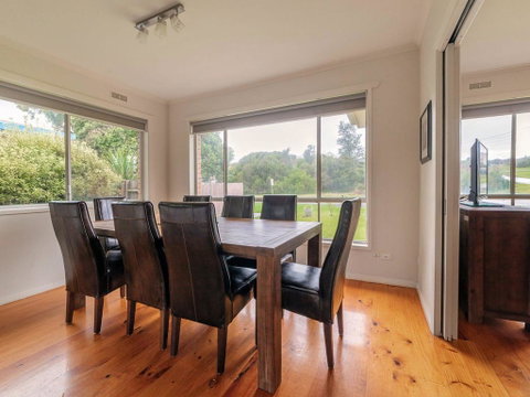HAKUNA MATATA (No Worries) - Accommodation Batemans Bay 2