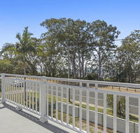 Hamptons at The Bay - Accommodation Batemans Bay