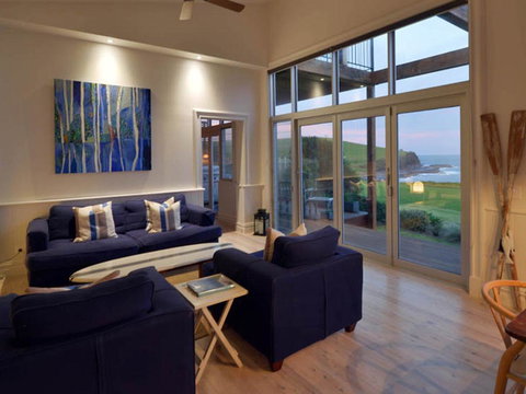 Hamptons Escape - Accommodation Batemans Bay 2