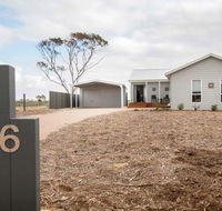 Happy Hours - Accommodation Batemans Bay