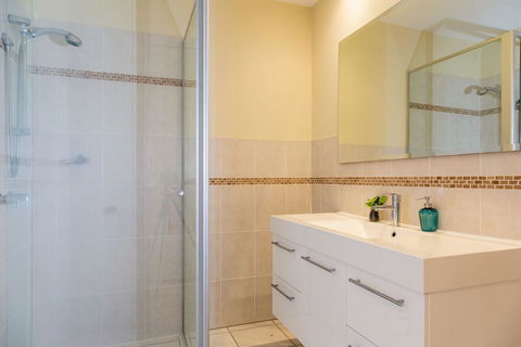 HARBOUR LIGHTS - Ulladulla - Accommodation Batemans Bay 2