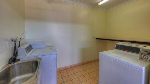 Heritage Lodge Motel - Accommodation Batemans Bay 1
