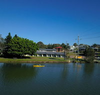 Hibiscus Lakeside Motel - Accommodation Batemans Bay
