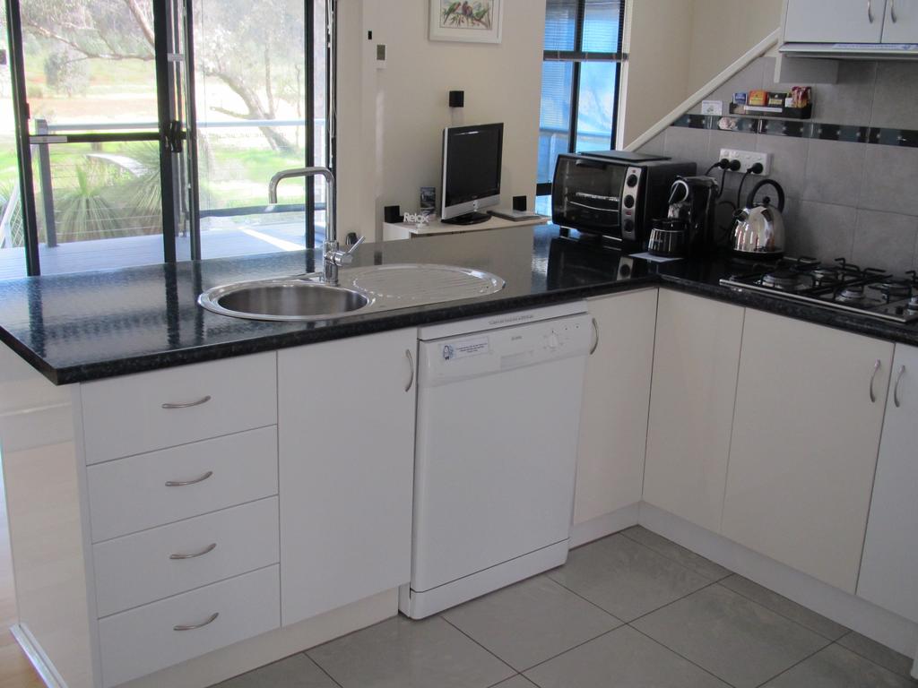 Mcalinden WA Accommodation Batemans Bay