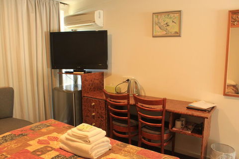 High Country Motel - Accommodation Batemans Bay 2