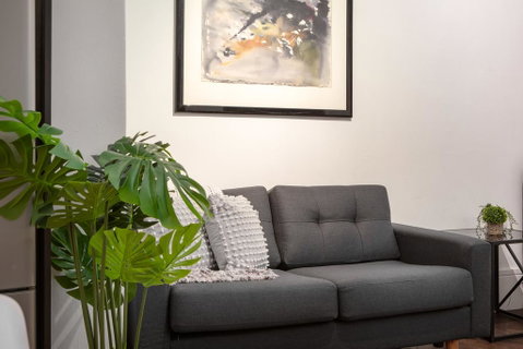 High-End Studio Near Parks, Theatres And Dining - Accommodation Batemans Bay 2