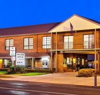 Holbrook Town Centre Motor Inn - Accommodation Batemans Bay