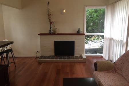 Holiday Home Close To Train Station - Accommodation Batemans Bay 1