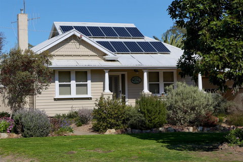 Holistic Haven - Accommodation Batemans Bay 0