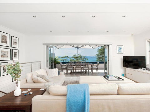 Jacaranda Blue @ Corlette - Accommodation Batemans Bay 0