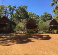 Jarrah Glen Cabins - Accommodation Batemans Bay