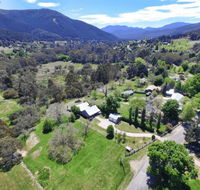 Johanna - Accommodation Batemans Bay