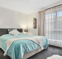 Josie Villa - Beautiful West Burnie Long or short term - Accommodation Batemans Bay