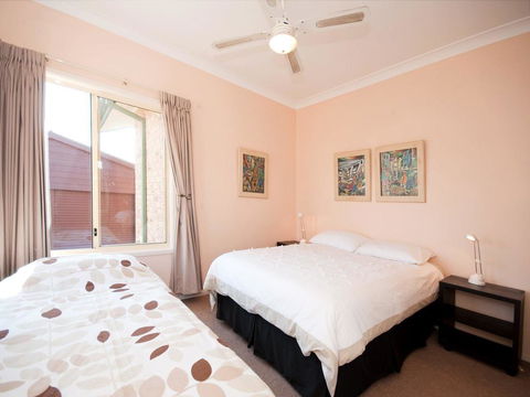 Just 4 Fun - Accommodation Batemans Bay 2