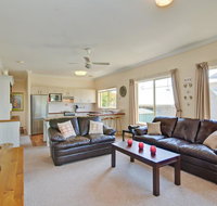 Just 4 Fun - Accommodation Batemans Bay