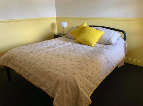 Kellys Top Pub - Accommodation Batemans Bay 2