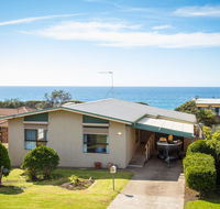 Kianga Parade Beach House - Accommodation Batemans Bay