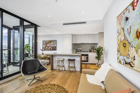 KOZYGURU FORTITUDE VALLEY DESIGNER GRADE 2 BED APT FREE PARKING QFV179-1401 - Accommodation Batemans Bay 0