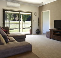 La Casa - Accommodation Batemans Bay