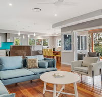 LAKEFRONT and SUNSET HAVEN - Accommodation Batemans Bay