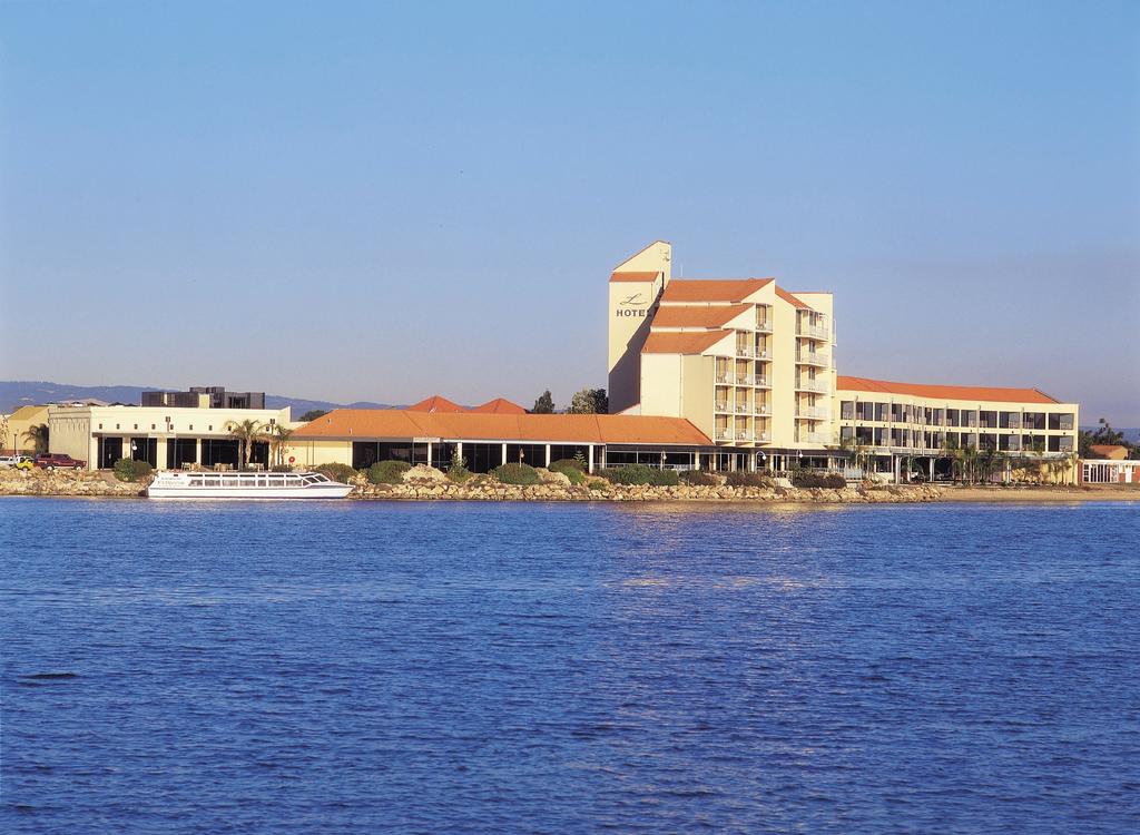 West Lakes SA Accommodation Batemans Bay