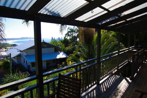 LaMaison De Shines, 13 Dulconghi Street - Accommodation Batemans Bay 2