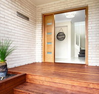 Laze  Lemon Tree - Accommodation Batemans Bay