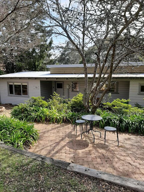 Leura Lodge At Mt Victoria - Accommodation Batemans Bay 0