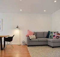 Light And Airy North Bondi Apartment - Accommodation Batemans Bay