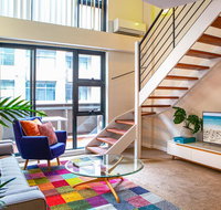Light-filled loft best location in Sydney - Accommodation Batemans Bay