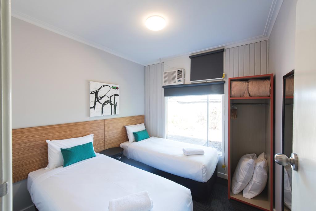 Seaton SA Accommodation Batemans Bay