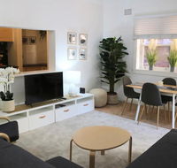 Luxury Double Bay Flat by Harbour Pool - Accommodation Batemans Bay
