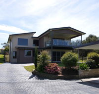 Luxury Near Old Pier Beach - Accommodation Batemans Bay